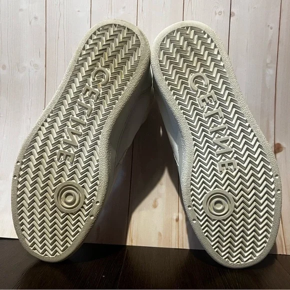 CELINE Womens White Calf Leather High-Top Logo Sneakers
SIZE 36 EU / 6 US - Picture 15 of 15